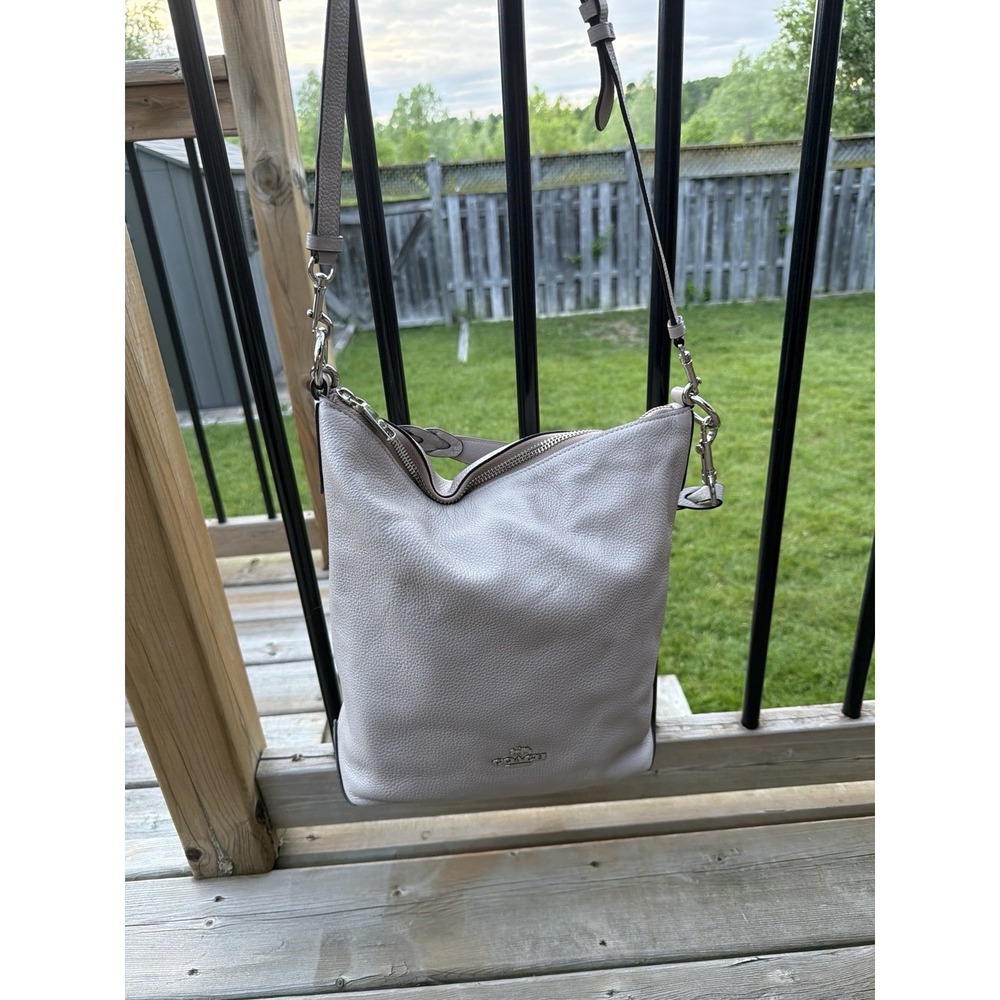 Coach Hadley Hobo Shoulder Bag Pebbled Leather Chalk Gray